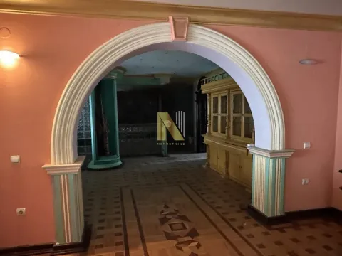 Sale, house, 809m², Sombor, Srbija - image 12