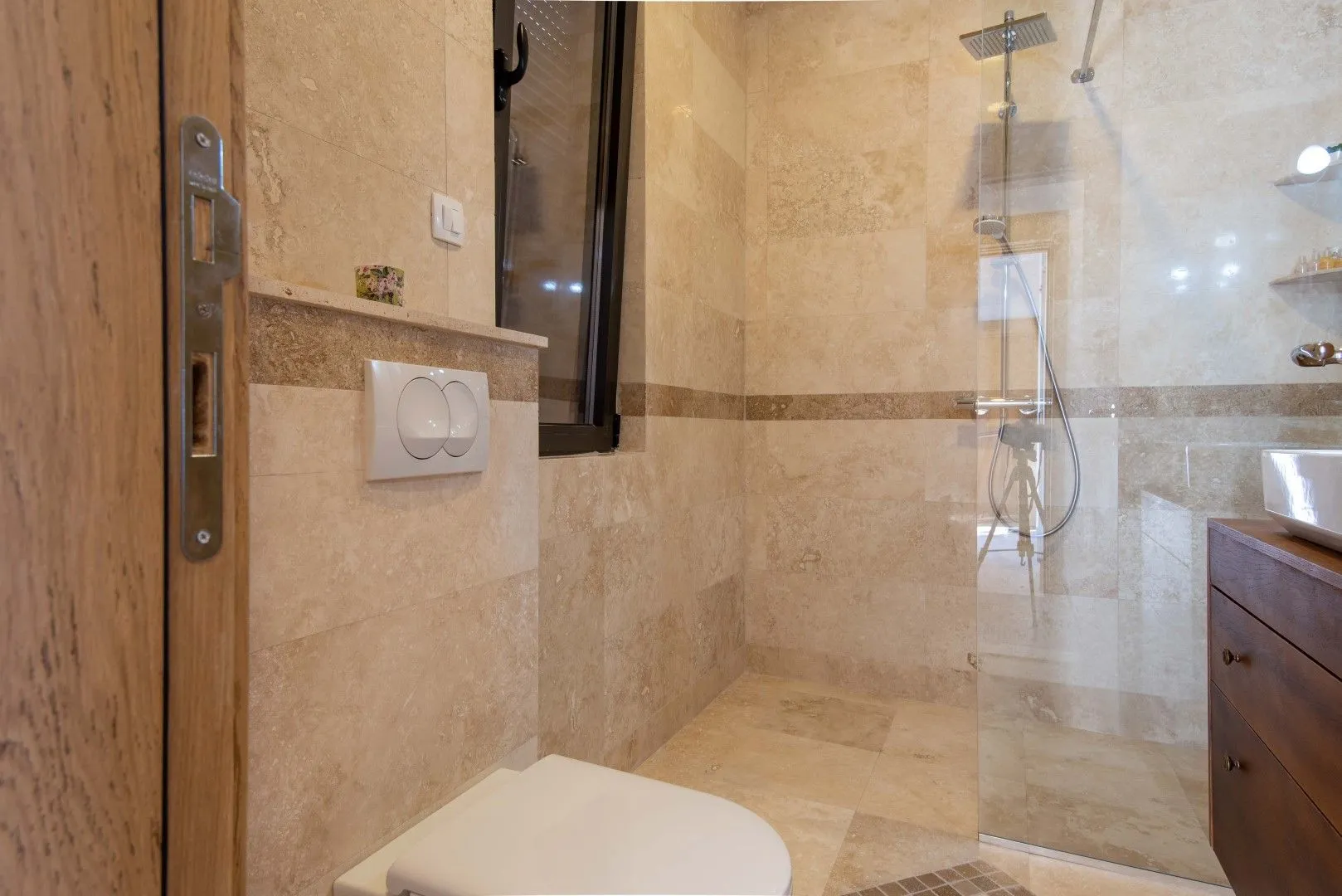 Sale, one bedroom apartment, 55m², Skočiđevojka, Budva