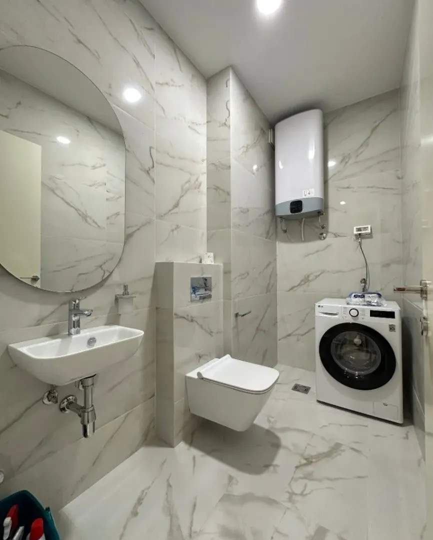 Prodaja, trosoban stan, 130m², Preko Morače, Podgorica