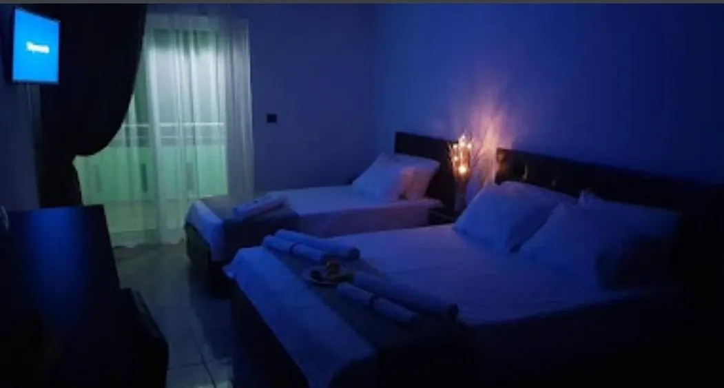 Rent, hospitality venue, 25m², Dobra Voda, Budva