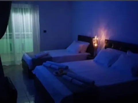 Rent, hospitality venue, 25m², Dobra Voda, Budva - image 11