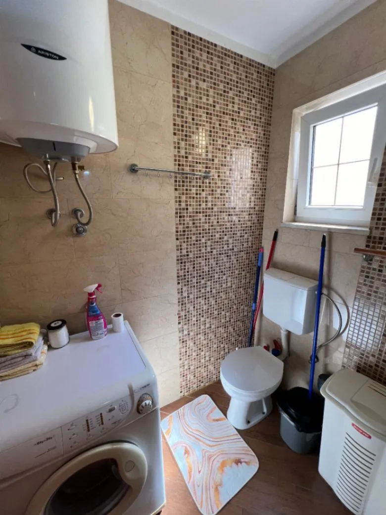 Rent, two bedroom apartment, 75m², Centar, Bar