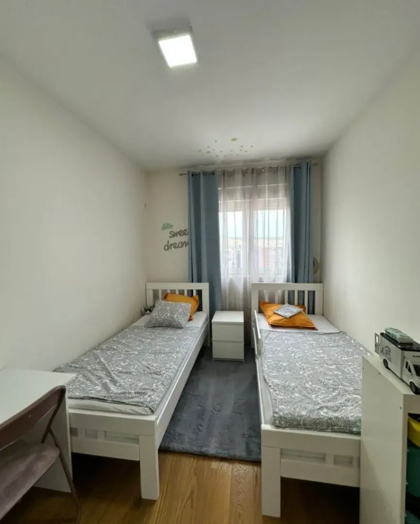 Rent, two bedroom apartment, 70m², Central Point, Podgorica