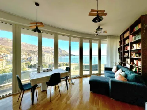 Sale, two bedroom apartment, 69m², Bečići, Budva