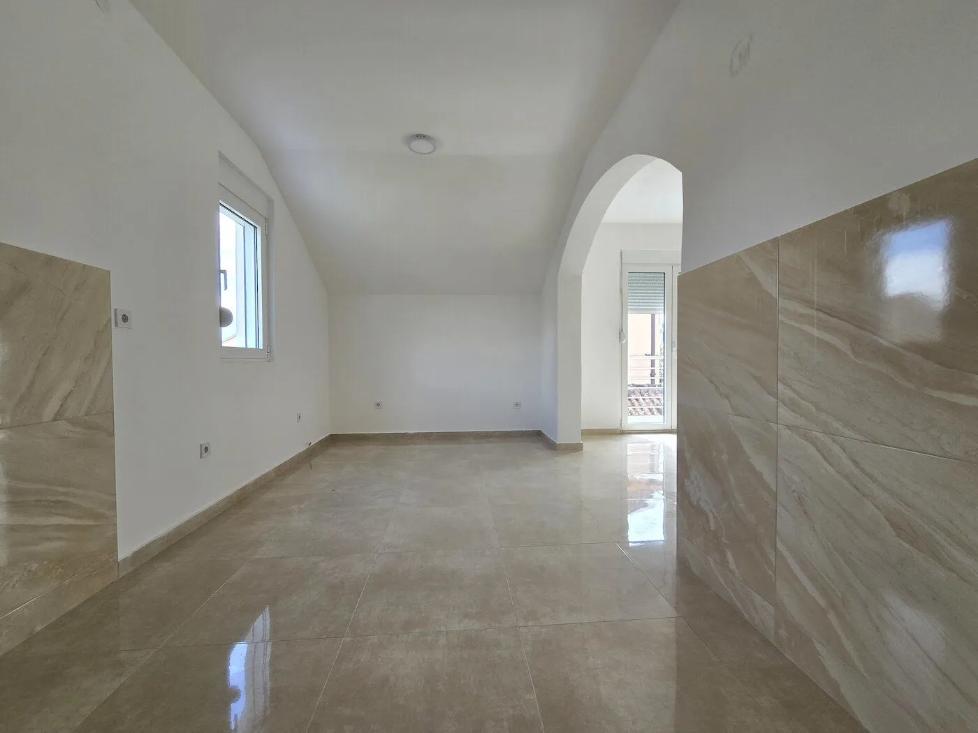 Rent, office space, 337m², Stari Aerodrom, Podgorica