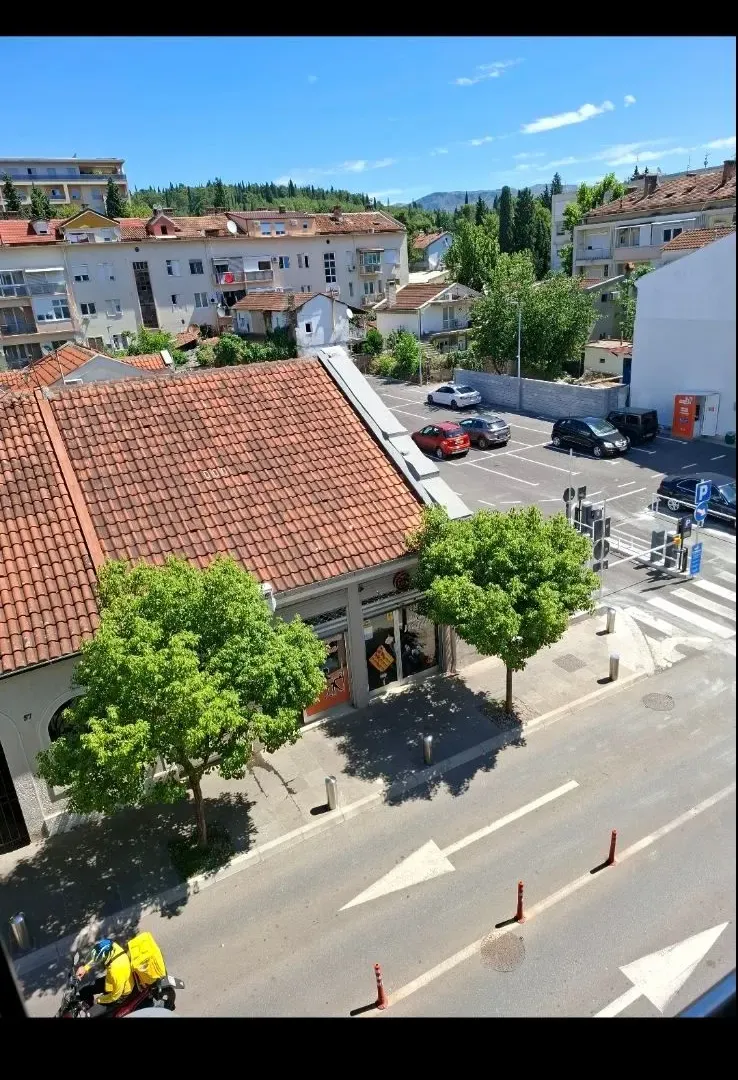 Prodaja, dvosoban stan, 127m², Centar, Podgorica