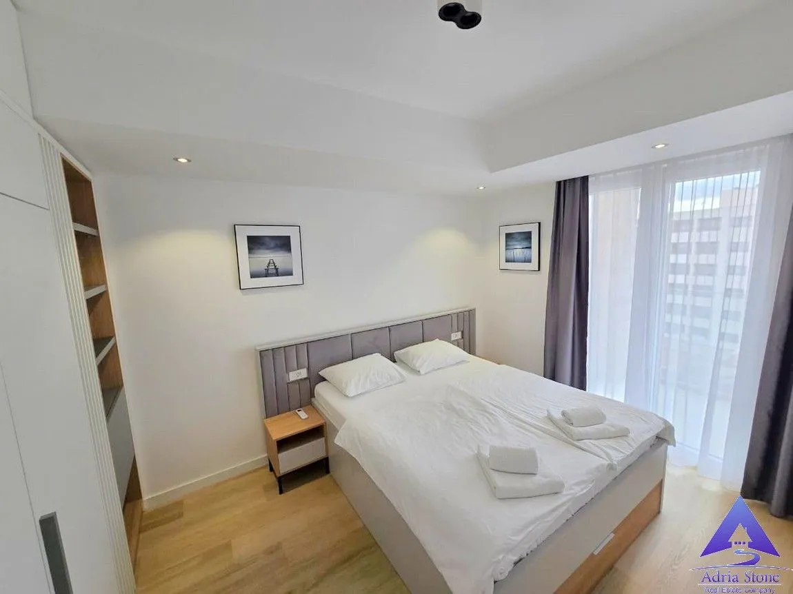 Sale, one bedroom apartment, 52m², Bečići, Budva