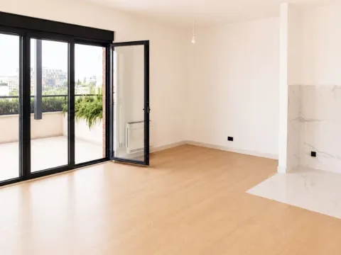 Prodaja, dvosoban stan, 118m², Preko Morače, Podgorica - image 3