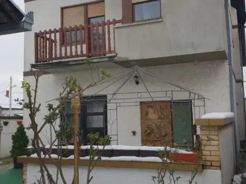 Prodaja, kuća, 280m², Telep, Novi Sad Sve Podlokacije - image 48