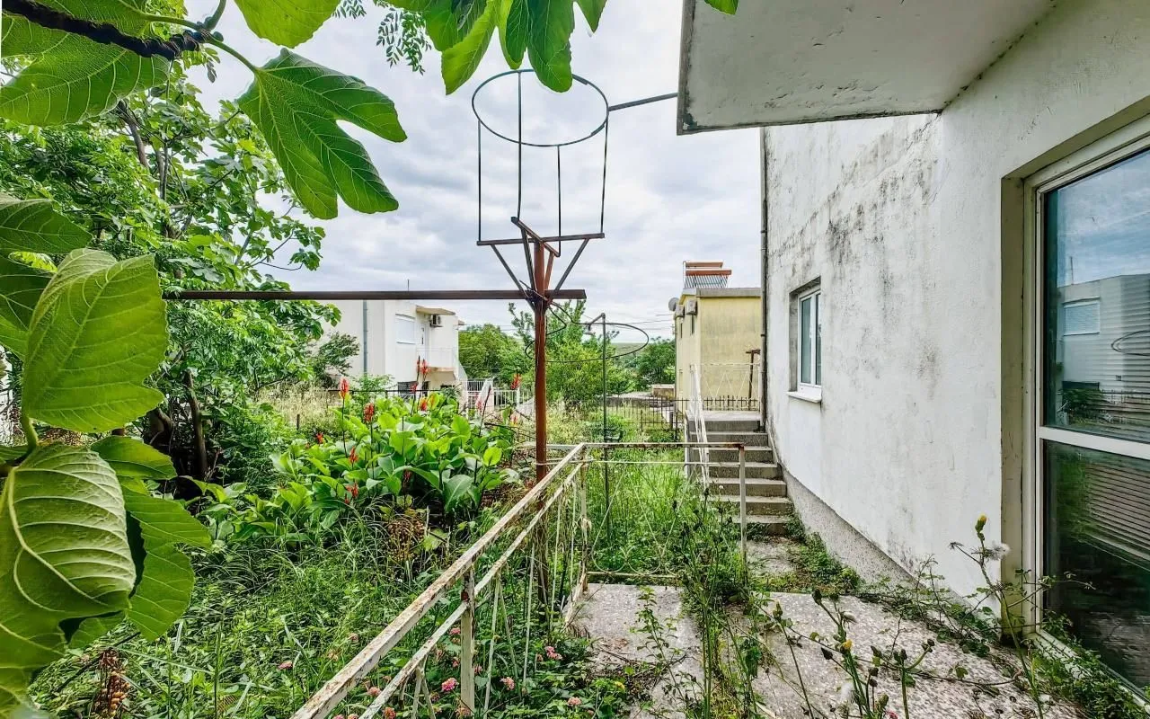 Sale, apartment, 130m², Sutomore, Bar