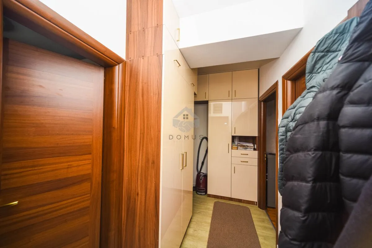 Prodaja, trosoban stan, 93m², City Kvart, Podgorica