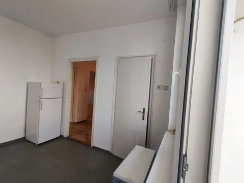 Prodaja, dvosoban stan, 68m², Stari Grad, Beograd - image 9