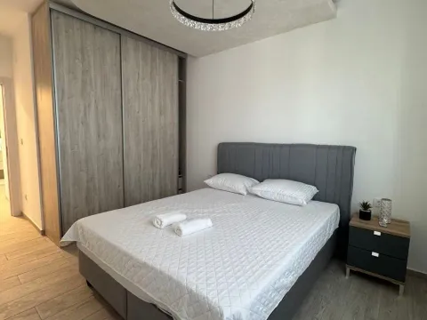 Prodaja, trosoban stan, 74m², Bečići, Budva - image 7