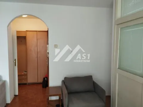 Izdavanje, jednosoban stan, 40m², Grbavica, Novi Sad Sve Podlokacije - image 3