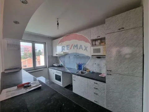 Prodaja, trosoban stan, 81m², Crveni Pevac, Niš - image 4