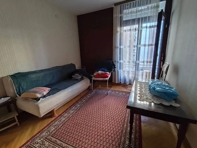 Prodaja, jednosoban stan, 60m², Centar, Bar