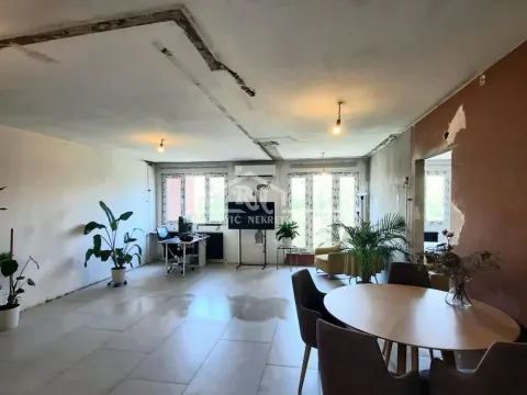 Sale, three bedroom apartment, 84m², Banjica, Voždovac Sve Podlokacije