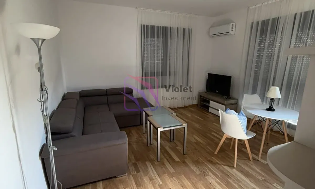 Rent, two bedroom apartment, 60m², Central Point, Podgorica