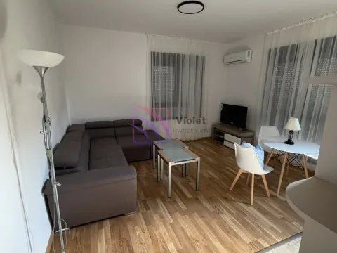 Rent, two bedroom apartment, 60m², Central Point, Podgorica - image 1