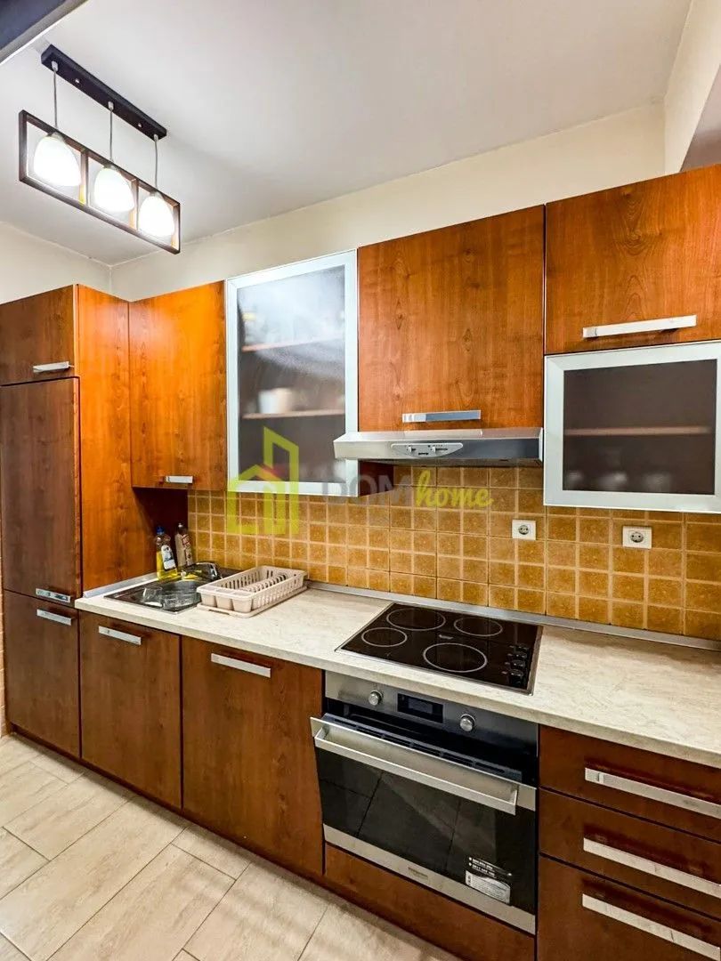 Izdavanje, trosoban stan, 95m², Preko Morače, Podgorica