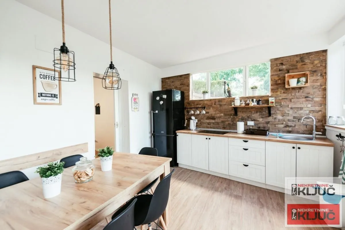 Rent, house, 100m², Petrovaradin, Novi Sad