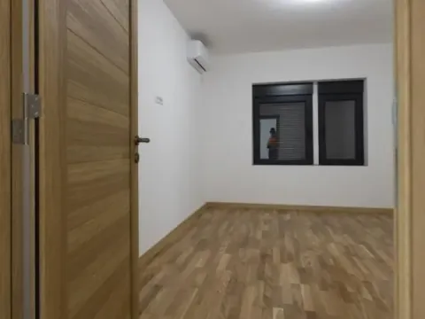 Sale, three bedroom apartment, 86m², Zemun Gardoš, Zemun Sve Podlokacije - image 6