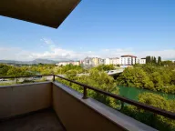 Prodaja, trosoban stan, 97m², Krivi Most, Podgorica - image 16