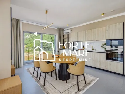 Prodaja, trosoban stan, 158m², Dobrota, Kotor - image 7