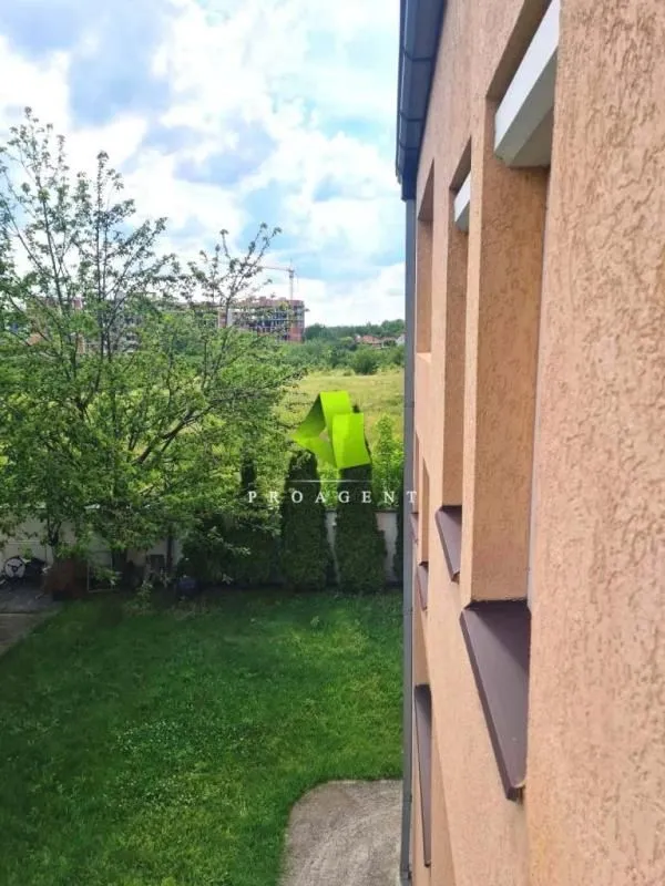 Prodaja, kuća, 400m², Pantelej, Niš