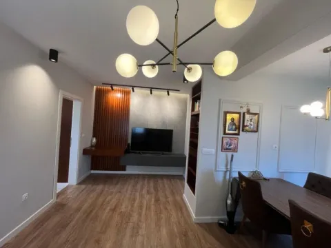 Prodaja, jednosoban stan, 40m², Dalmatinska ulica, Podgorica - image 8