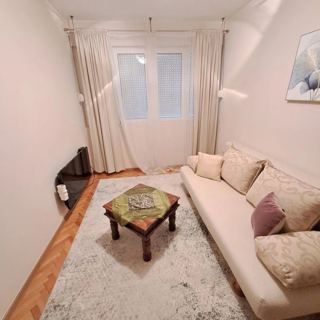 Prodaja, dvosoban stan, 65m², Gintaš, Podgorica