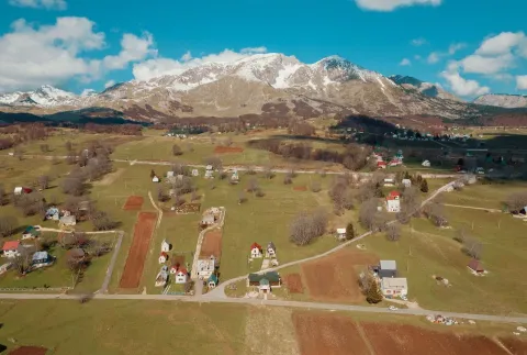 Sale, office space, 300m², Žabljak, Crna Gora - image 4