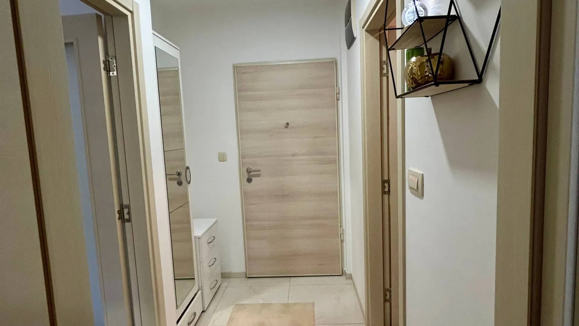 Rent, one bedroom apartment, 46m², City Kej, Podgorica