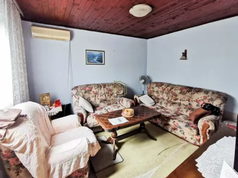 Prodaja, kuća, 64m², Zabjelo, Podgorica