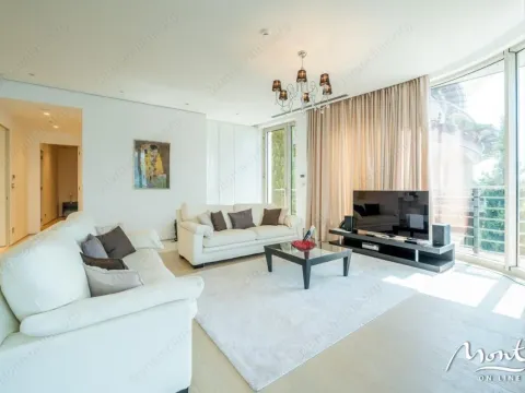 Prodaja, dvosoban stan, 146m², Budva, Crna Gora - image 4