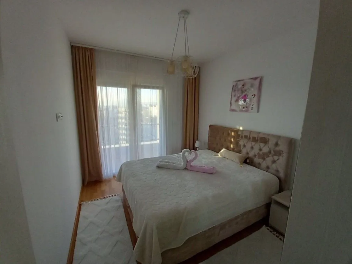 Rent, one bedroom apartment, 46m², Stari Aerodrom, Podgorica