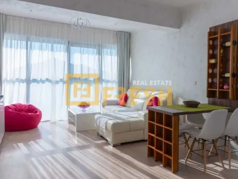 Izdavanje, garsonjera, 29m², Budva, Crna Gora - image 2