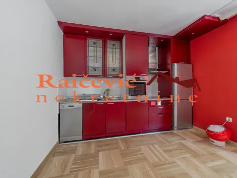 Rent, house, 544m², Trošarina, Voždovac Sve Podlokacije - image 11