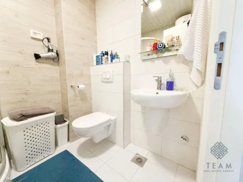Izdavanje, jednosoban stan, 43m², City Kej, Podgorica - image 9