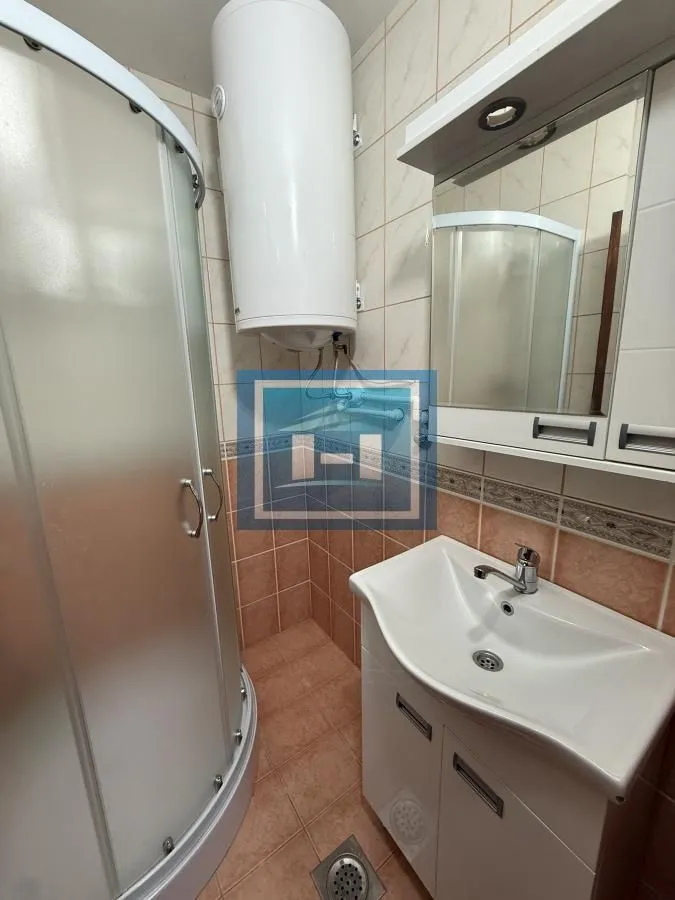 Sale, house, 350m², Centar, Jagodina