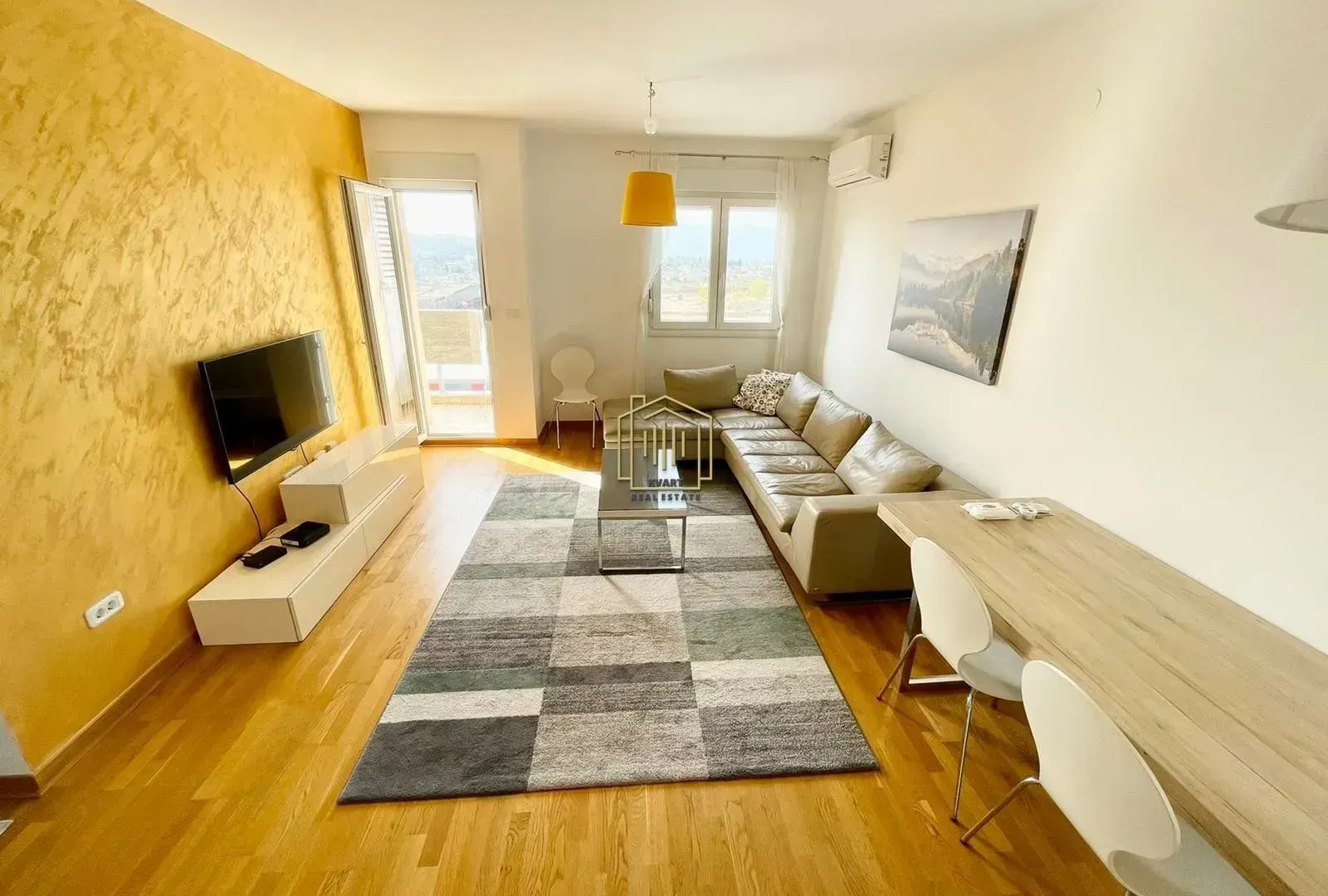 Rent, two bedroom apartment, 64m², City Kvart, Podgorica