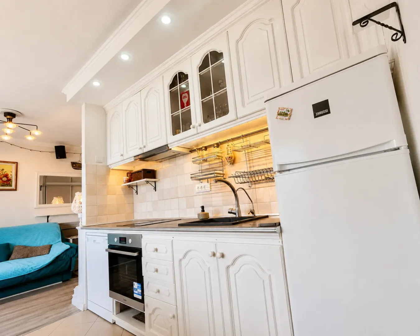 Rent, three bedroom apartment, 85m², Babin Do, Budva