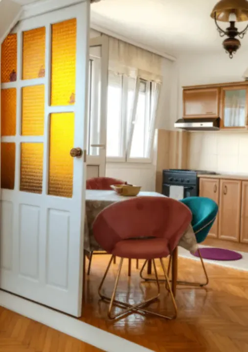 Prodaja, jednosoban stan, 54m², Centar, Bar