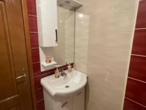 Izdavanje, stan, 72m², Ilino, Bar - image 10