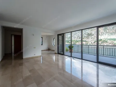 Sale, house, 510m², Muo, Kotor - image 10