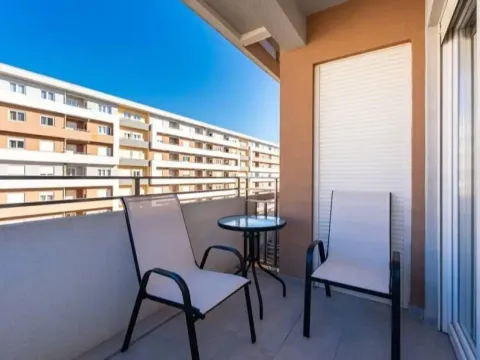 Rent, two bedroom apartment, 68m², Central Point, Podgorica - image 5