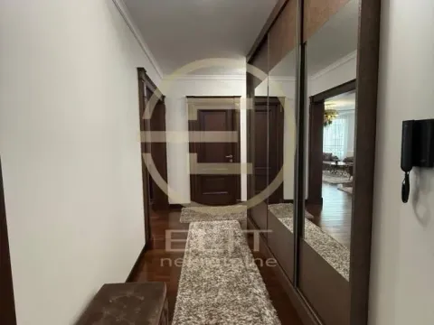 Izdavanje, stan, 116m², Socijalno, Novi Sad Sve Podlokacije - image 28