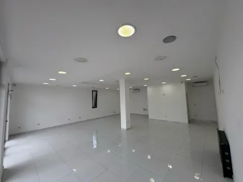 Izdavanje, poslovni prostor, 89m², Masline, Podgorica - image 7