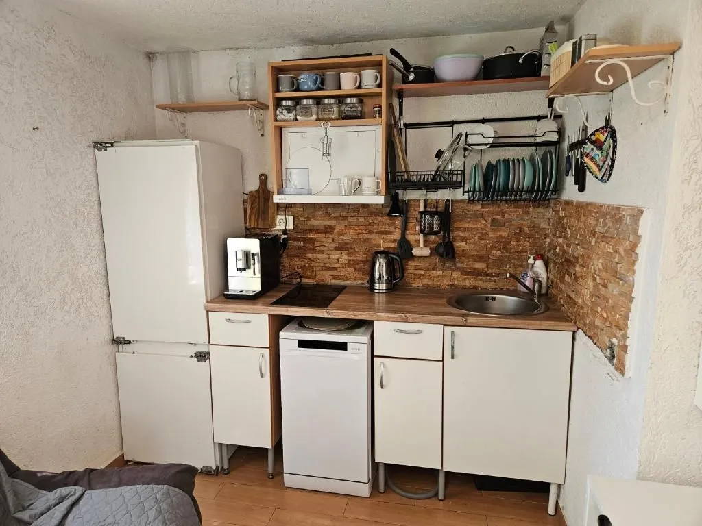 Rent, house, 32m², Šušanj, Bar