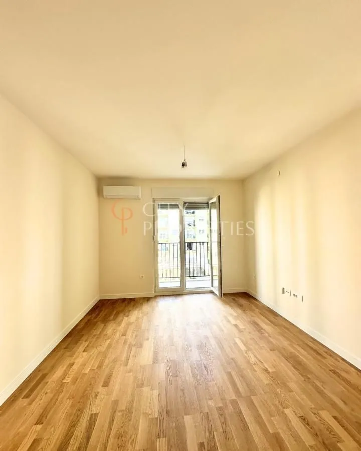 Izdavanje, stan, 40m², Pobrežje, Podgorica